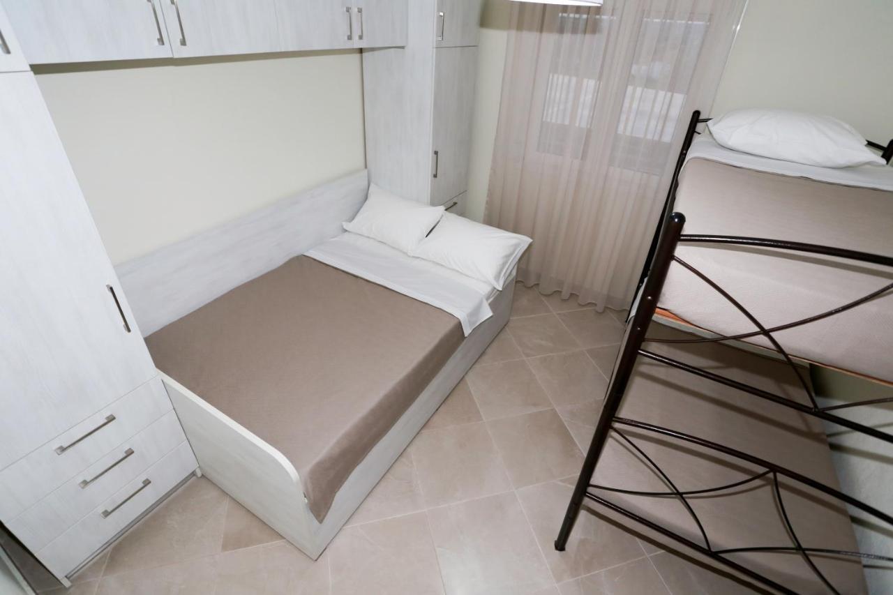 Villa Liana , Private Villa With Pool And Garden Vergia Luaran gambar